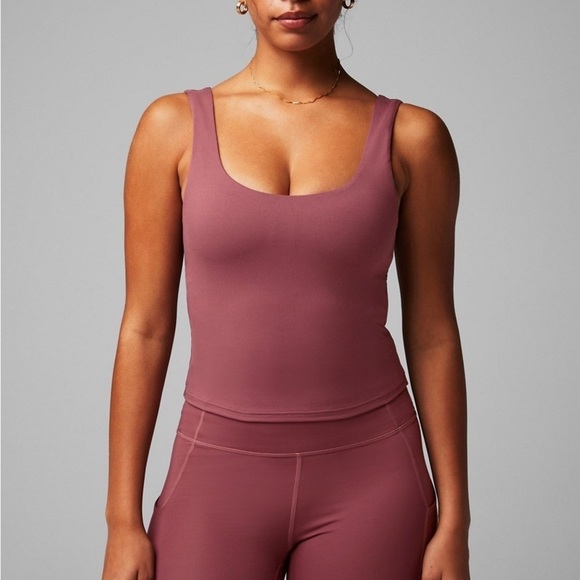 NWT Fabletics Oasis Twist Built-In Bra Tank moonlit mauve size women’s XL - Picture 2 of 7